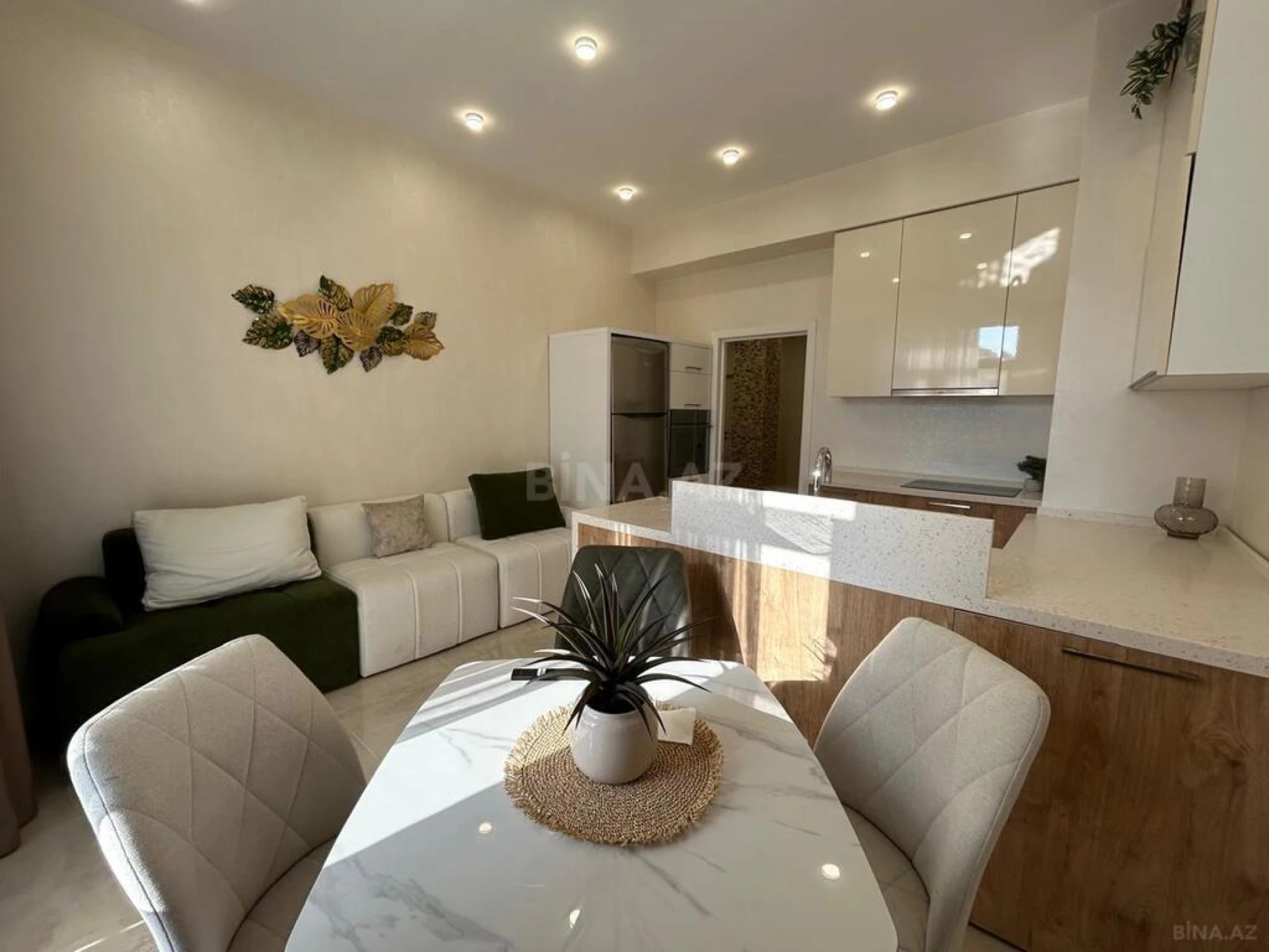 Satılır 3 otaqlı mənzil 86 m²