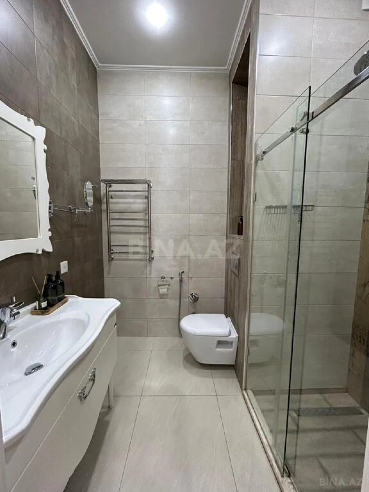 Satılır 3 otaqlı mənzil 86 m²