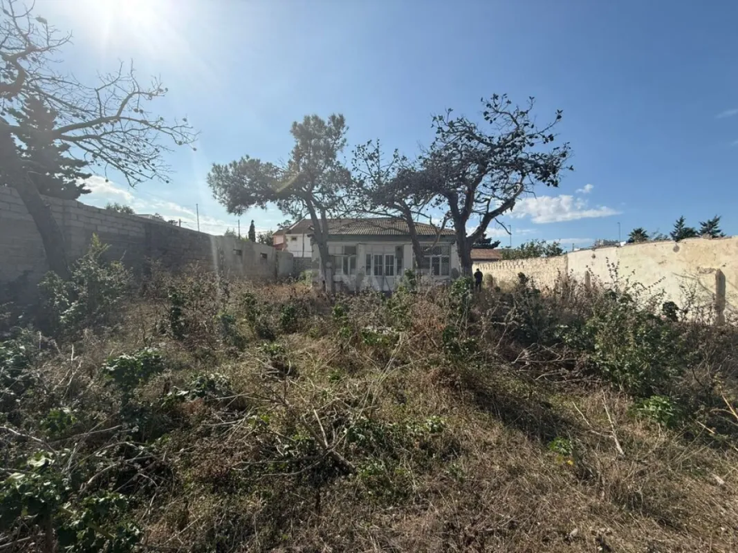 Satılır torpaq sahəsi 12 m²