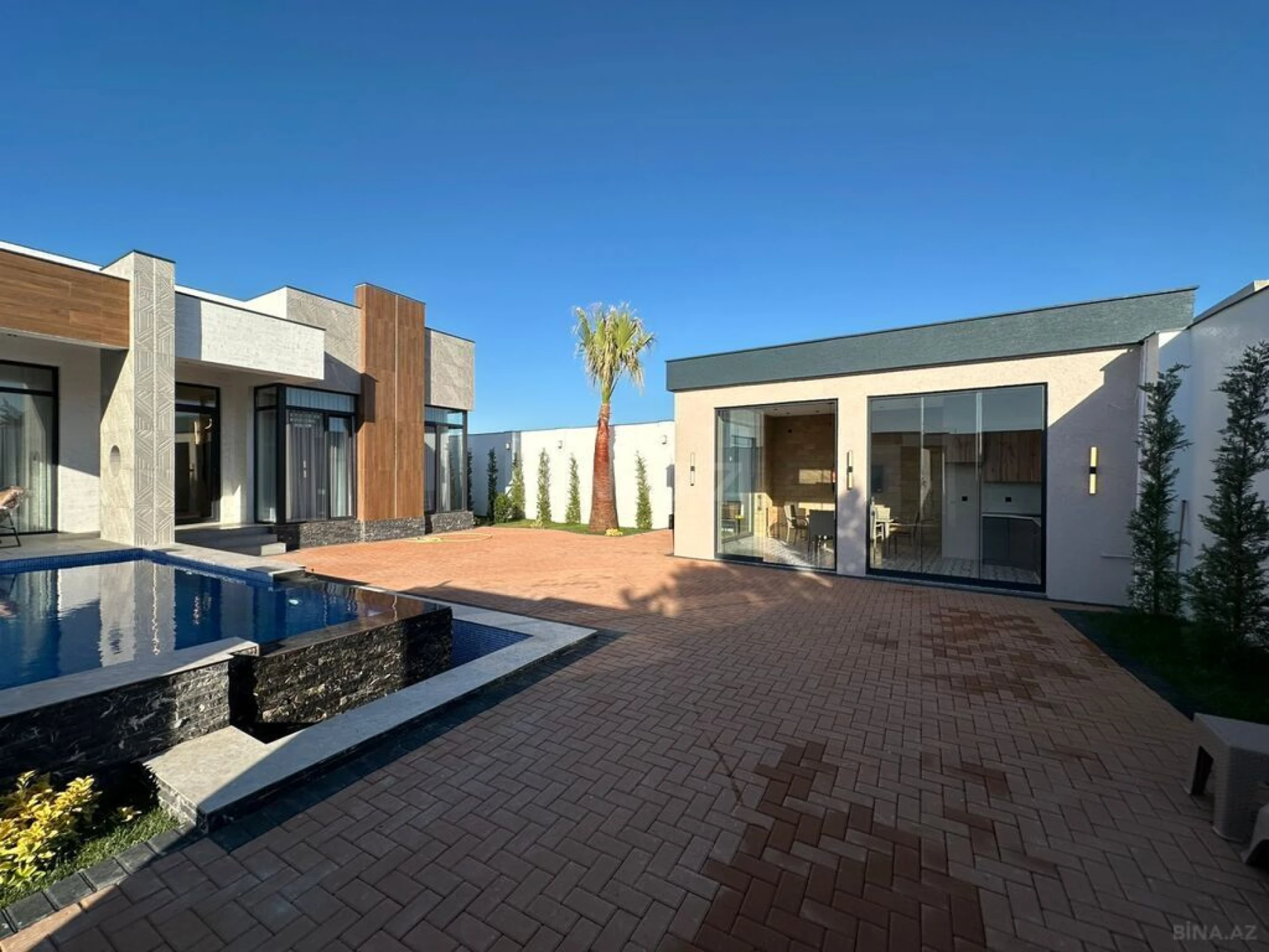 Satılır 4 otaqlı həyət evi 150 m²