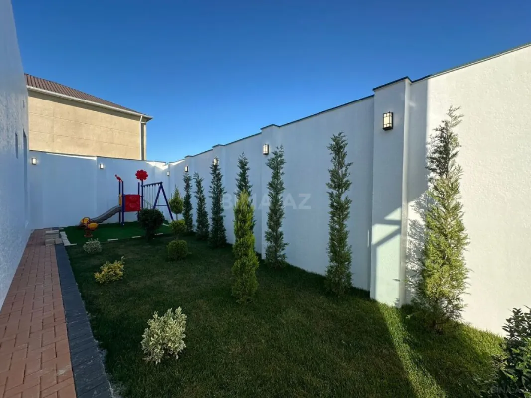 Satılır 4 otaqlı həyət evi 150 m²