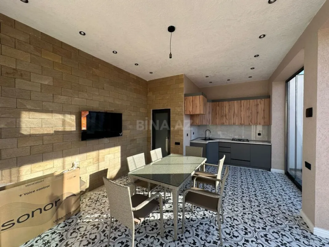 Satılır 4 otaqlı həyət evi 150 m²
