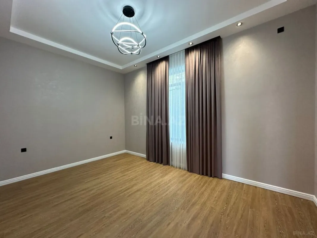 Satılır 4 otaqlı həyət evi 150 m²