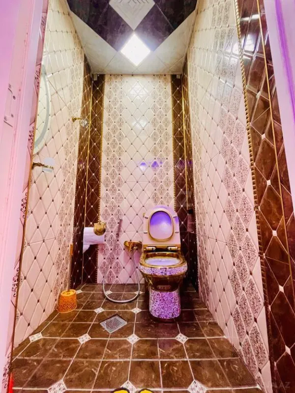 Satılır 3 otaqlı mənzil 136 m²