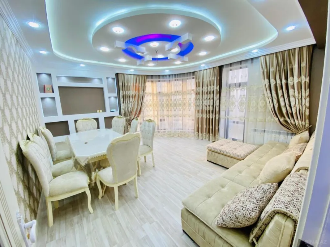 Satılır 3 otaqlı mənzil 136 m²