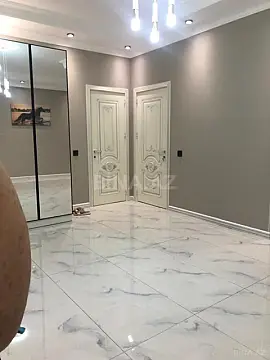 Satılır 3 otaqlı mənzil 160 m²