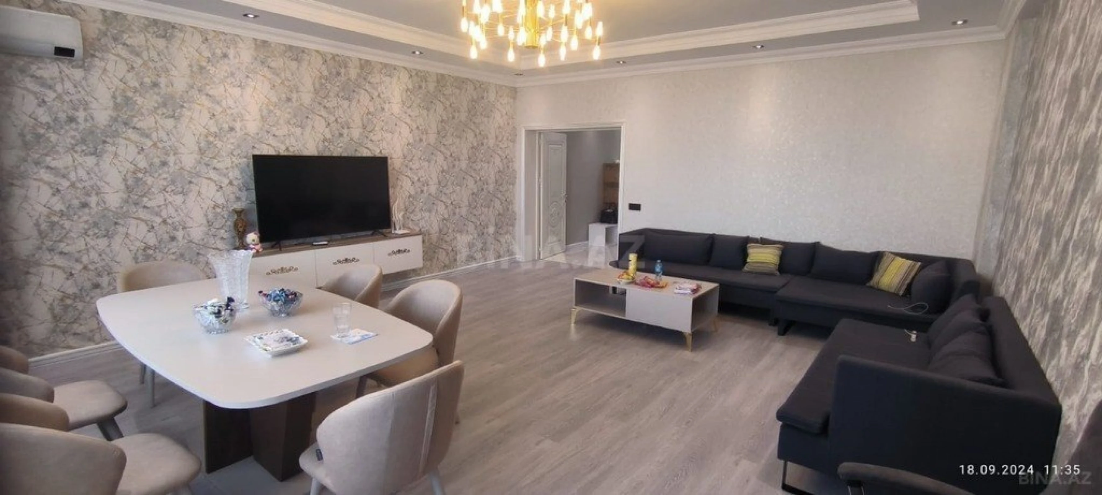 Satılır 3 otaqlı mənzil 160 m²