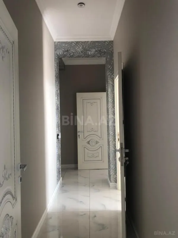 Satılır 3 otaqlı mənzil 160 m²
