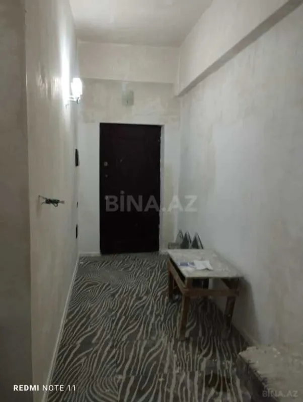 Satılır 2 otaqlı mənzil 115 m²