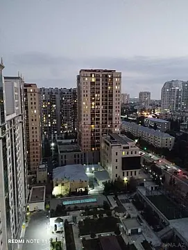 Satılır 2 otaqlı mənzil 115 m²