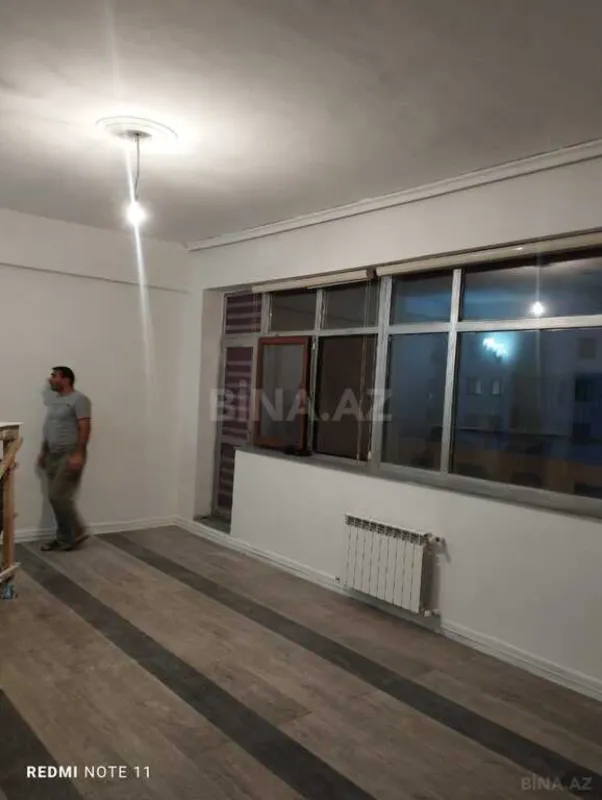 Satılır 2 otaqlı mənzil 115 m²
