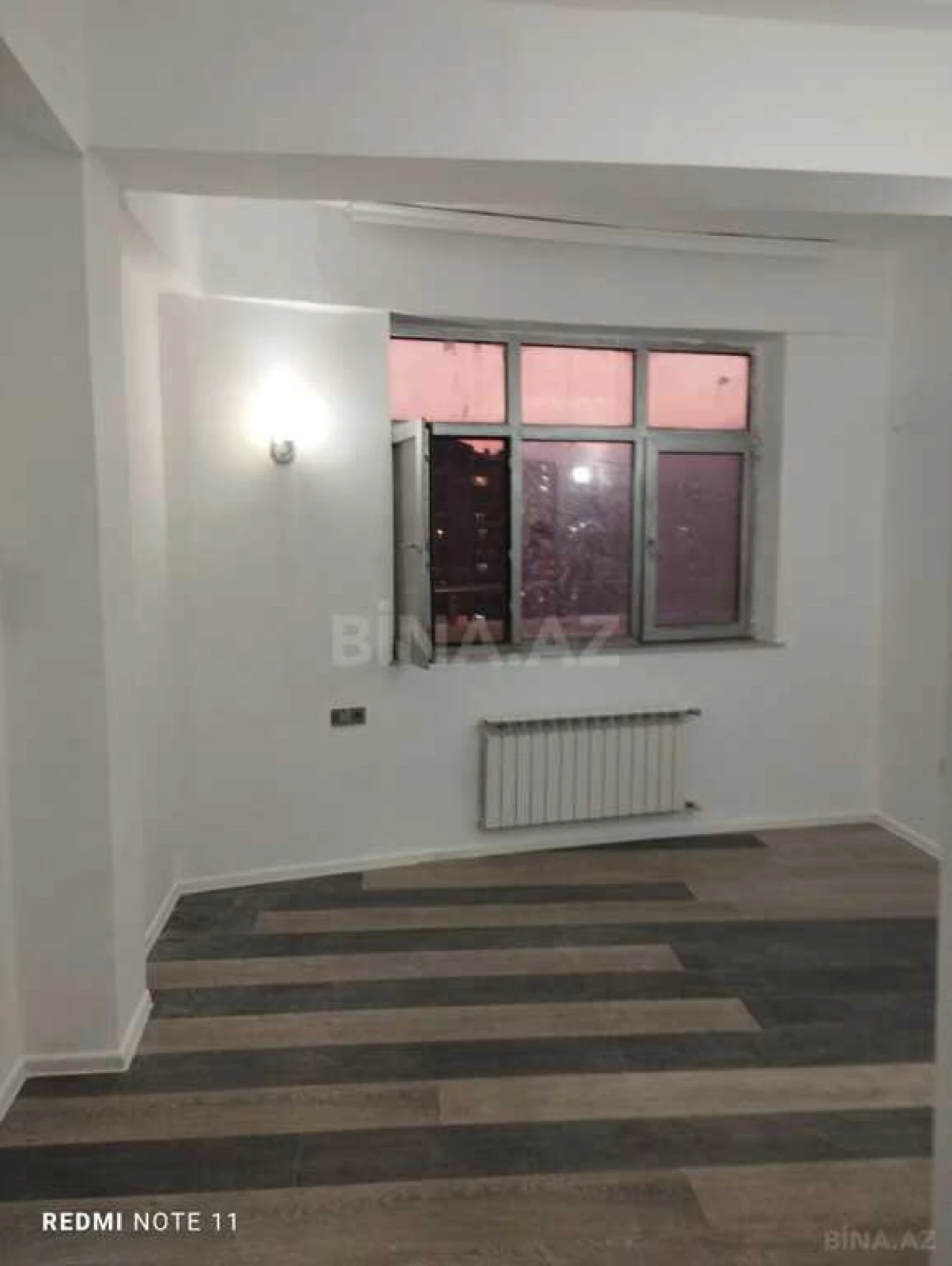 Satılır 2 otaqlı mənzil 115 m²
