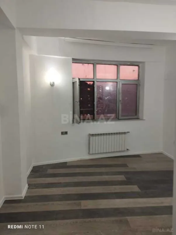 Satılır 2 otaqlı mənzil 115 m²