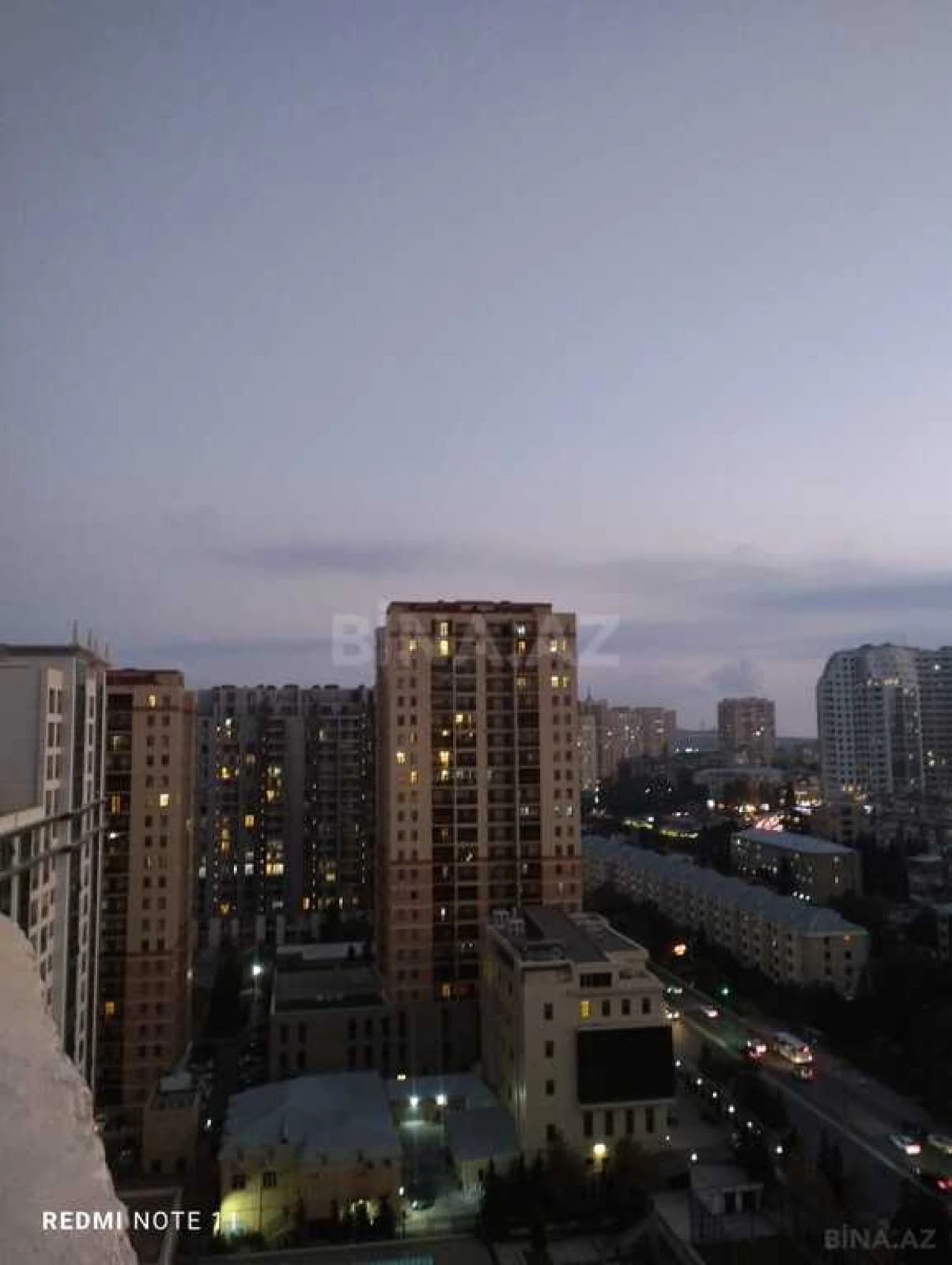 Satılır 2 otaqlı mənzil 115 m²