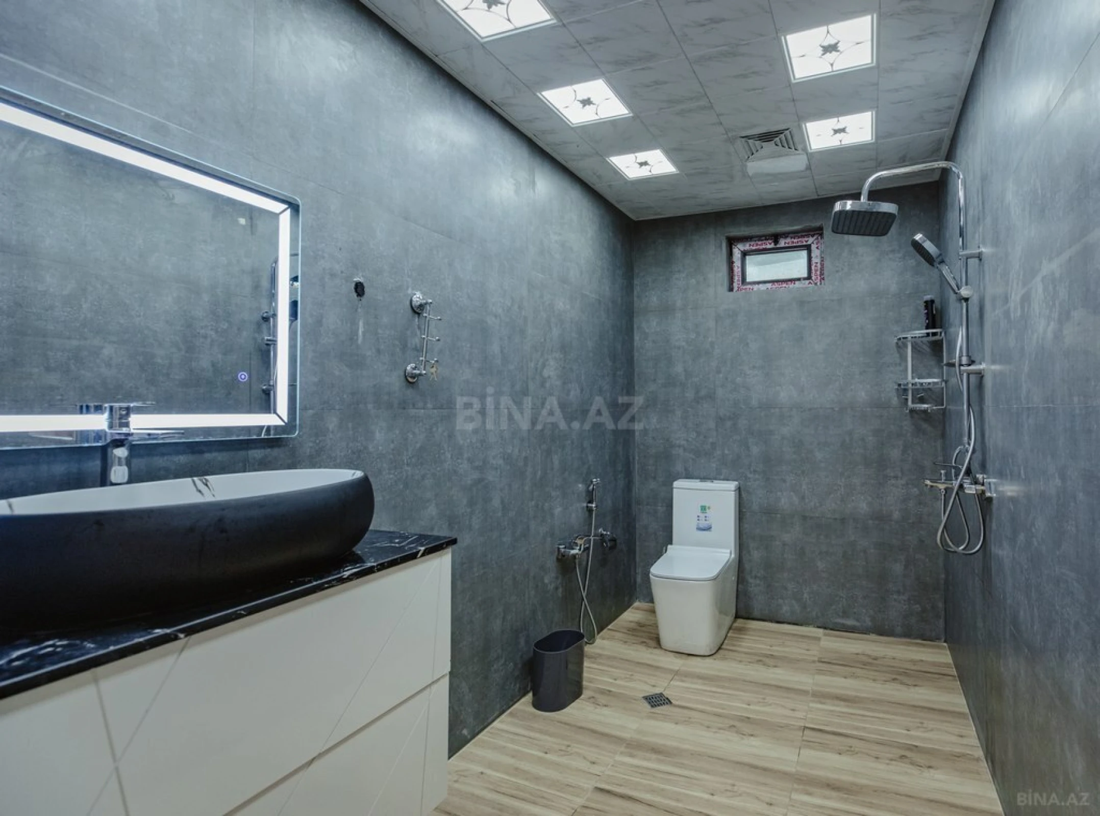 Kirayə verilir 3 otaqlı həyət evi 175 m²