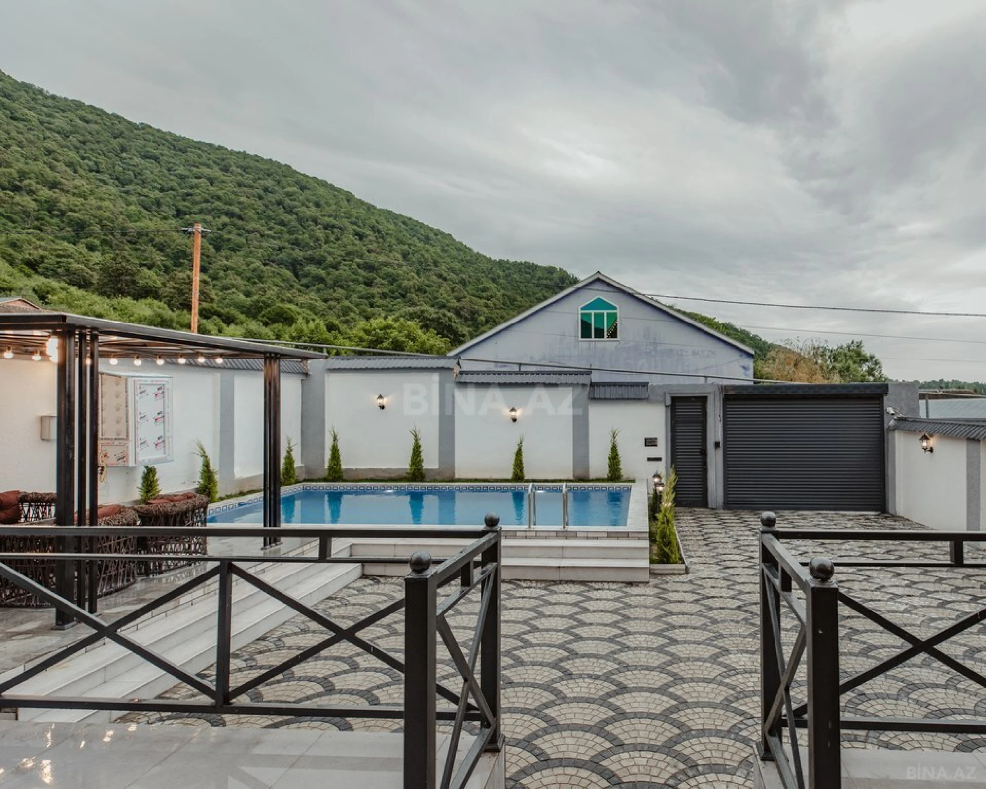 Kirayə verilir 3 otaqlı həyət evi 175 m²