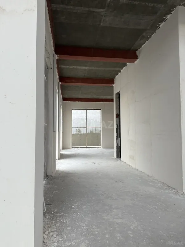 Satılır 5 otaqlı həyət evi 900 m²