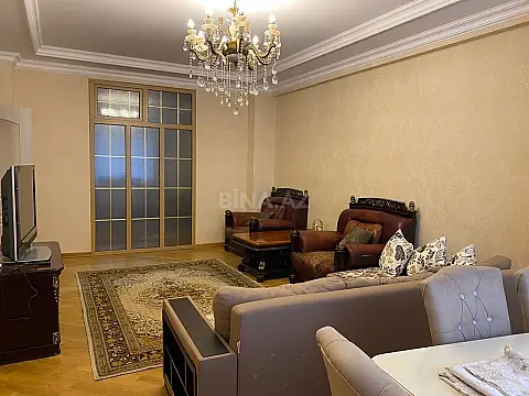 Satılır 3 otaqlı mənzil 125.5 m²