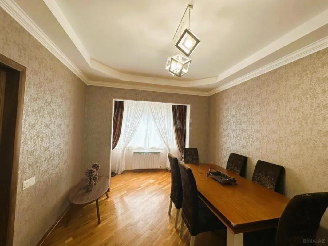 Satılır 4 otaqlı mənzil 106 m²
