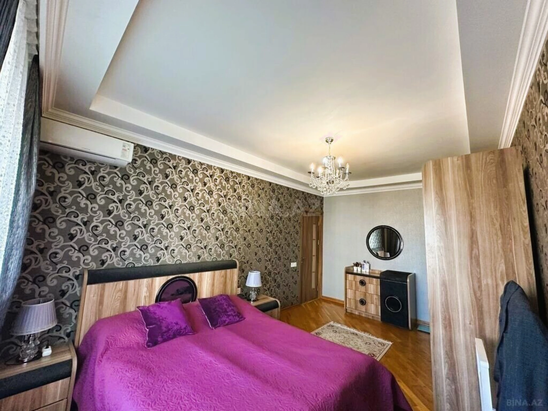 Satılır 4 otaqlı mənzil 106 m²