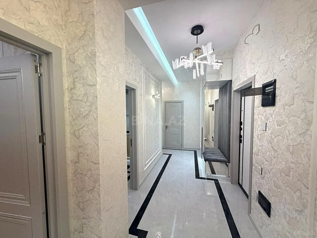 Satılır 2 otaqlı mənzil 85 m²