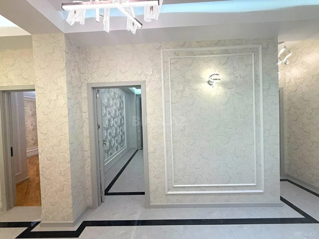 Satılır 2 otaqlı mənzil 85 m²