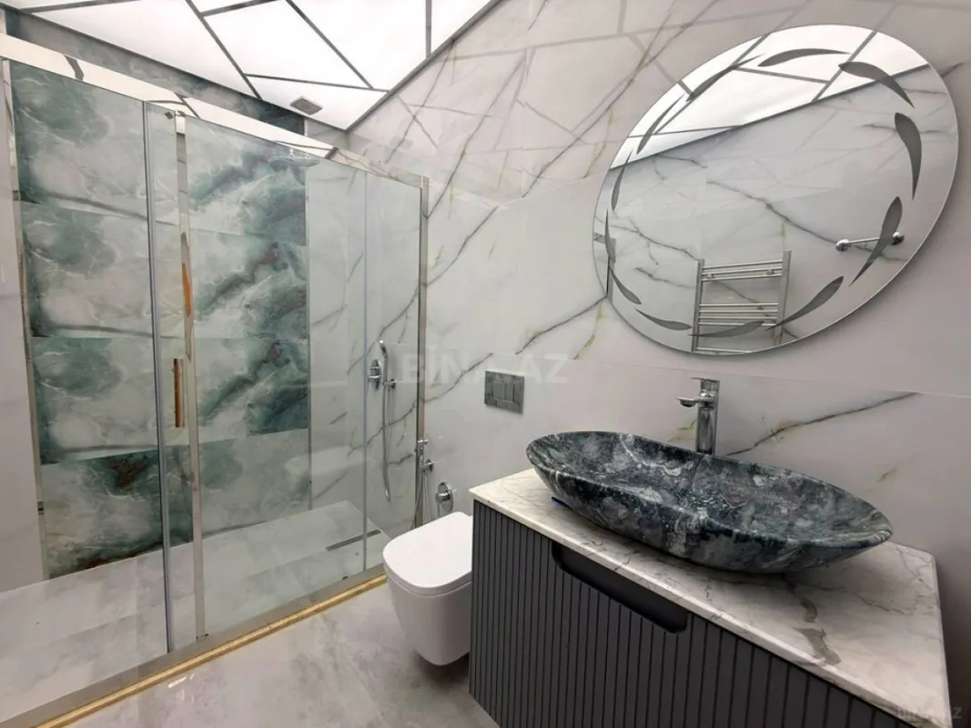 Satılır 3 otaqlı mənzil 127 m²