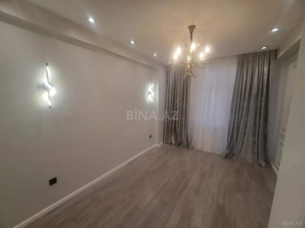 Satılır 2 otaqlı mənzil 60 m²