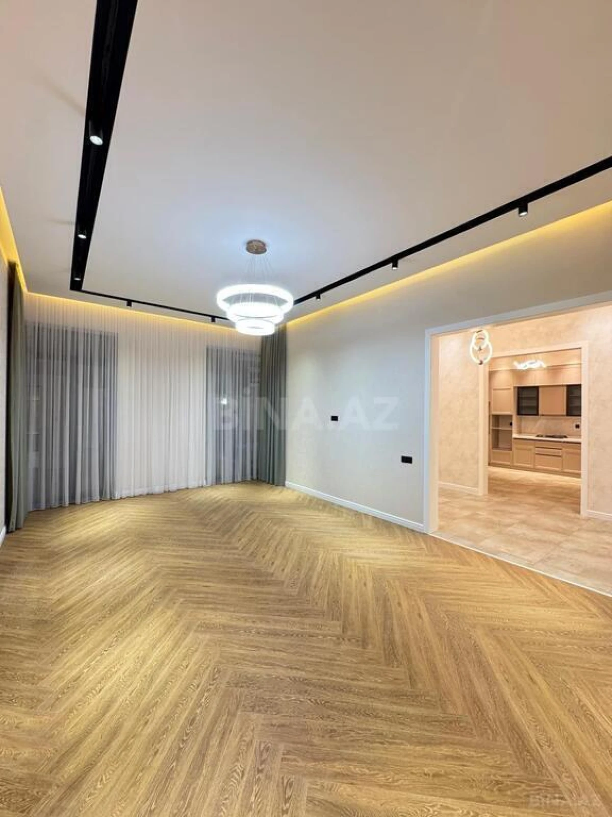 Satılır 4 otaqlı həyət evi 170 m²