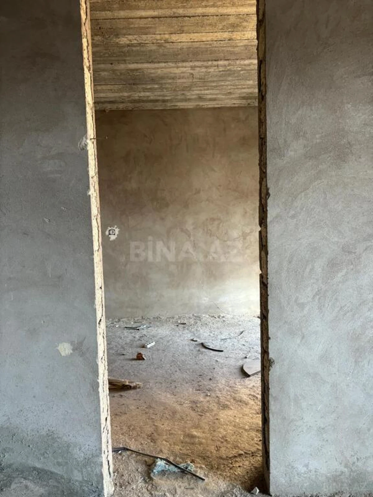 Satılır 6 otaqlı həyət evi 425 m²