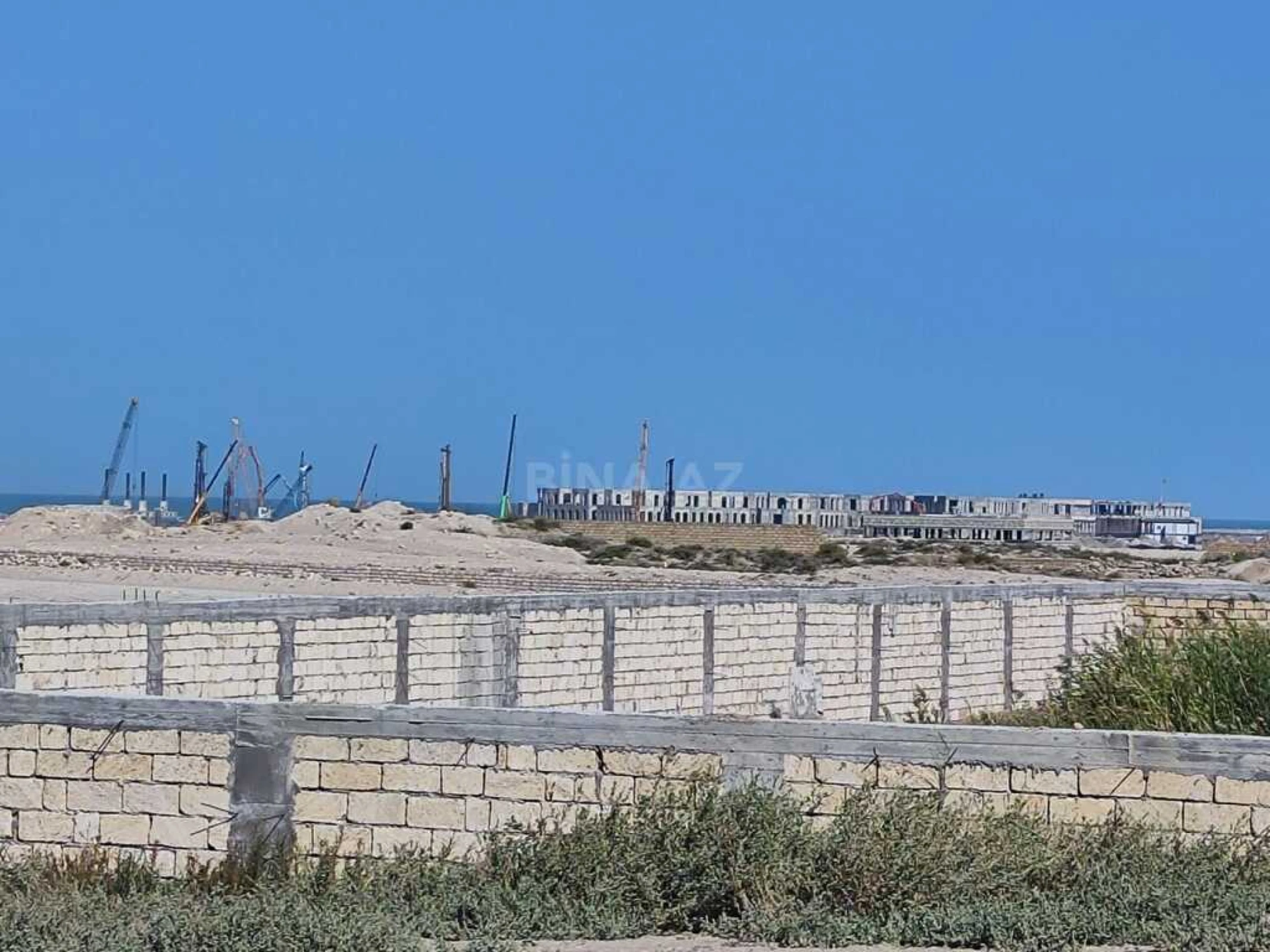 Satılır torpaq sahəsi 2 m²