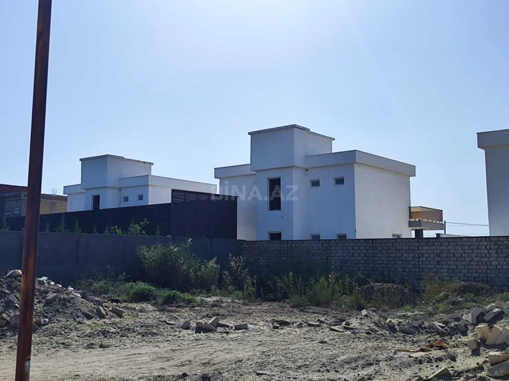 Satılır torpaq sahəsi 2 m²