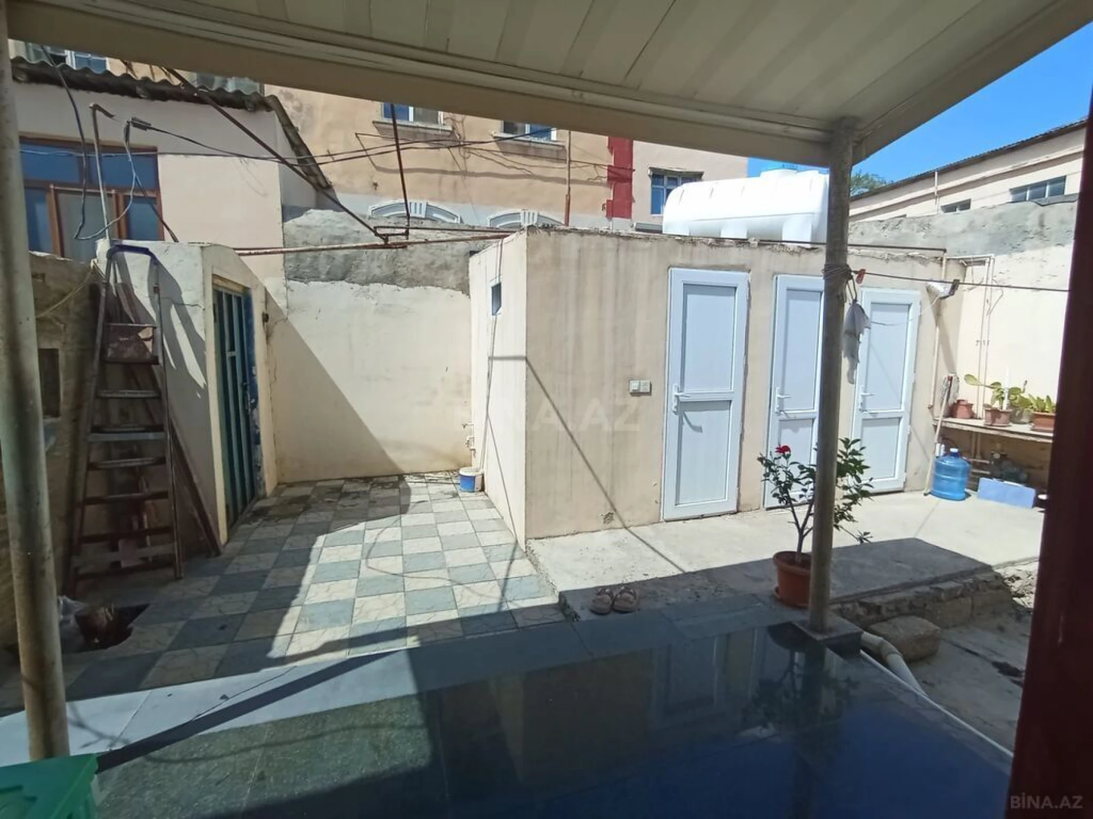 Satılır 4 otaqlı həyət evi 100 m²