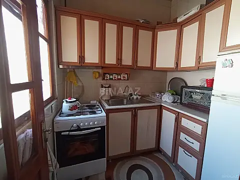 Satılır 4 otaqlı həyət evi 100 m²