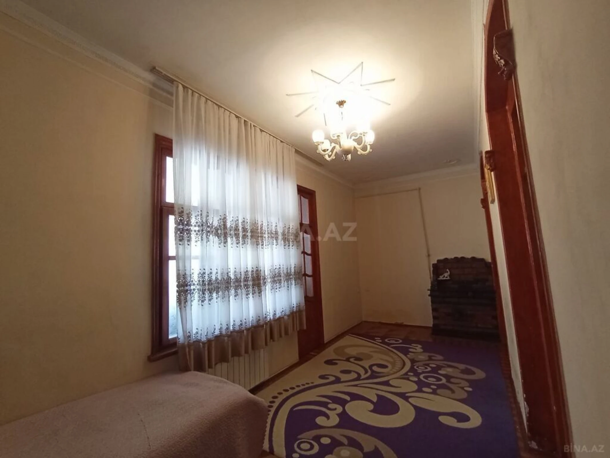 Satılır 4 otaqlı həyət evi 100 m²