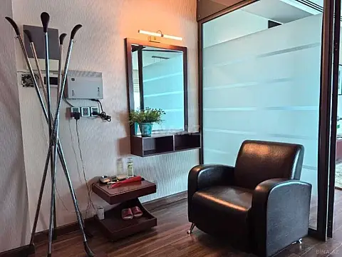 Kirayə verilir 2 otaqlı mənzil 114 m²