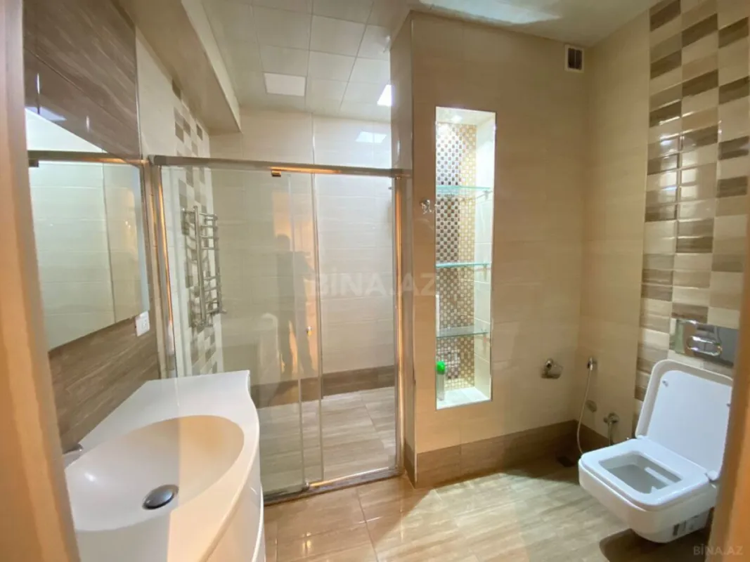 Kirayə verilir 2 otaqlı mənzil 100 m²