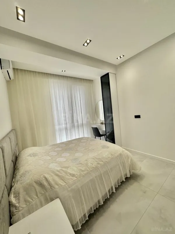 Kirayə verilir 2 otaqlı mənzil 60 m²