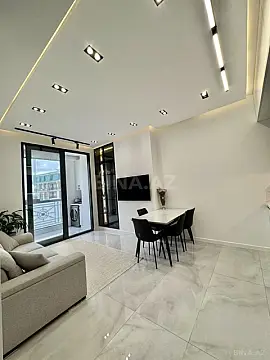Kirayə verilir 2 otaqlı mənzil 60 m²