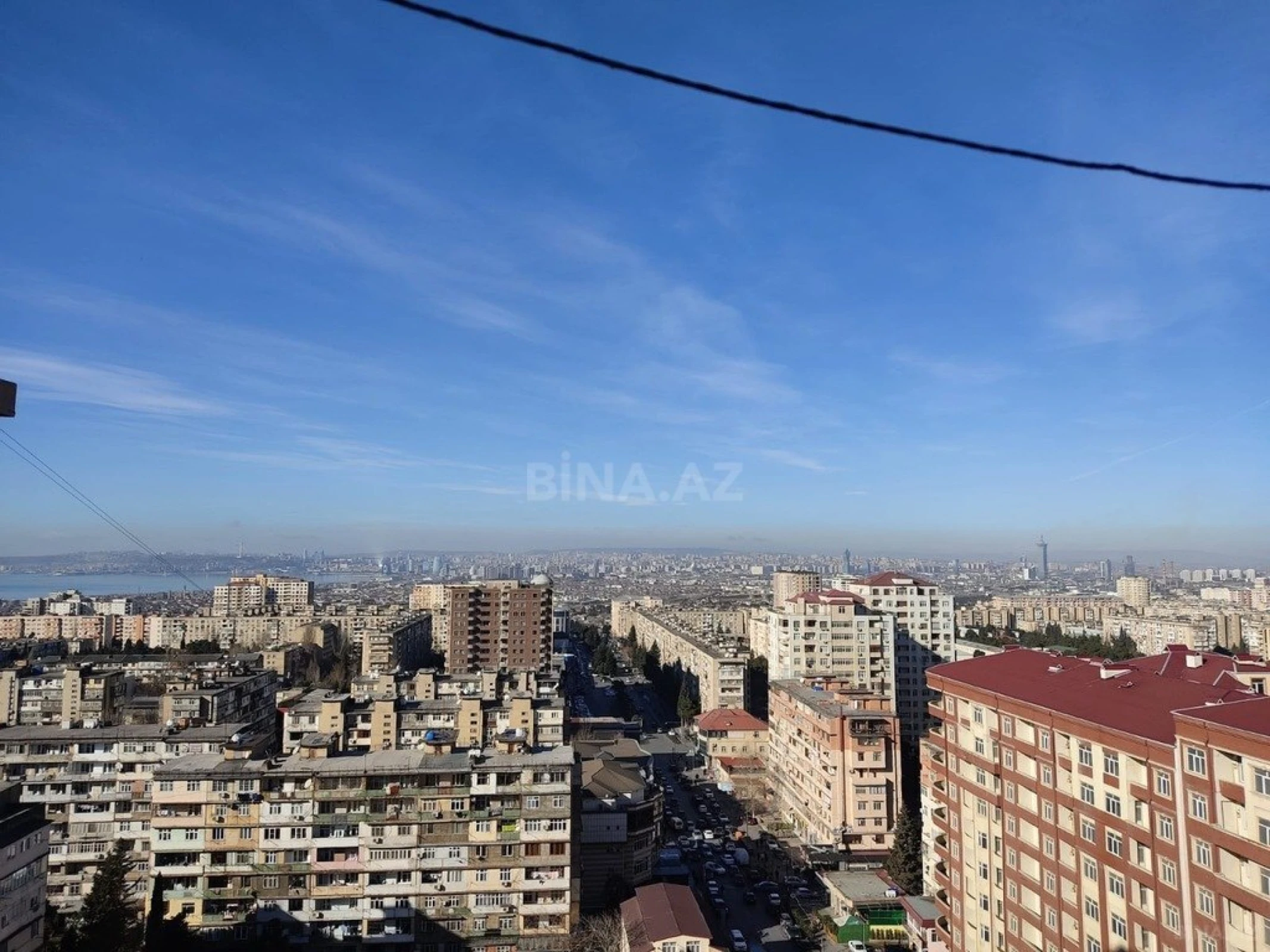 Satılır 3 otaqlı mənzil 130 m²