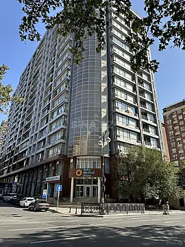 Satılır 4 otaqlı mənzil 200 m² — Bakı, İnşaatçılar 4 otaq 200.00 m²