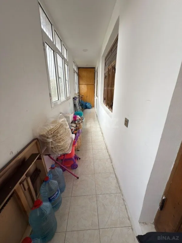 Satılır 4 otaqlı mənzil 110 m²