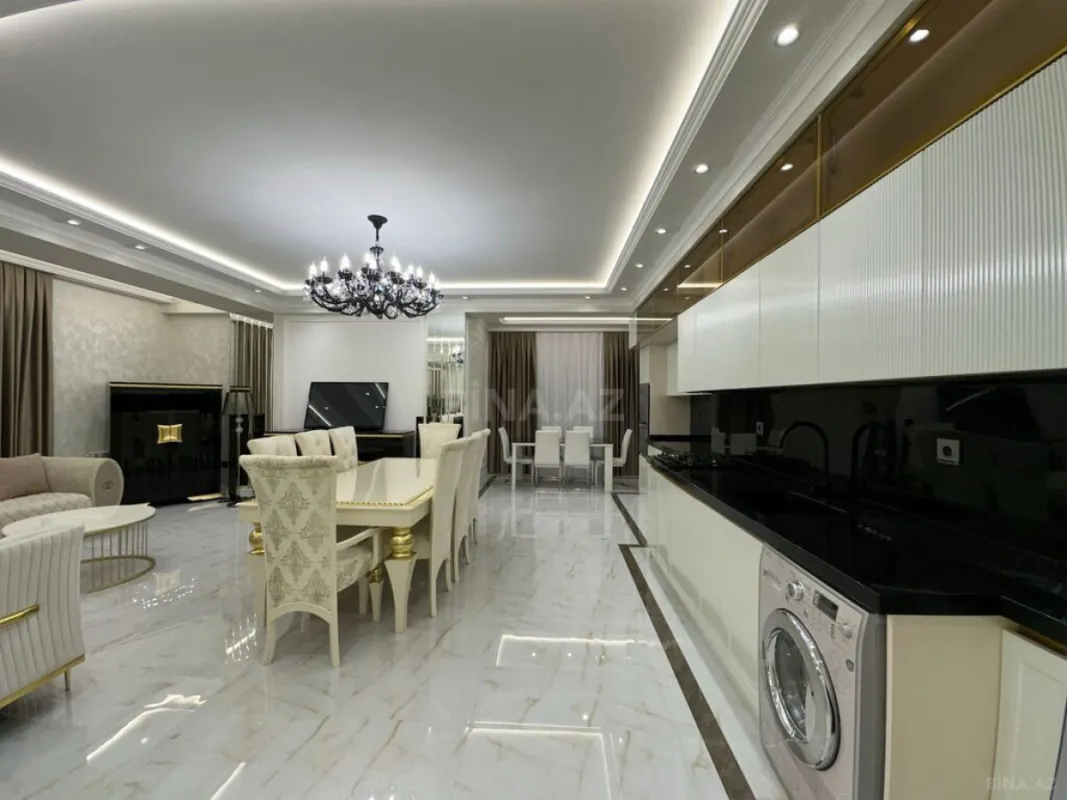Satılır 4 otaqlı mənzil 144 m²
