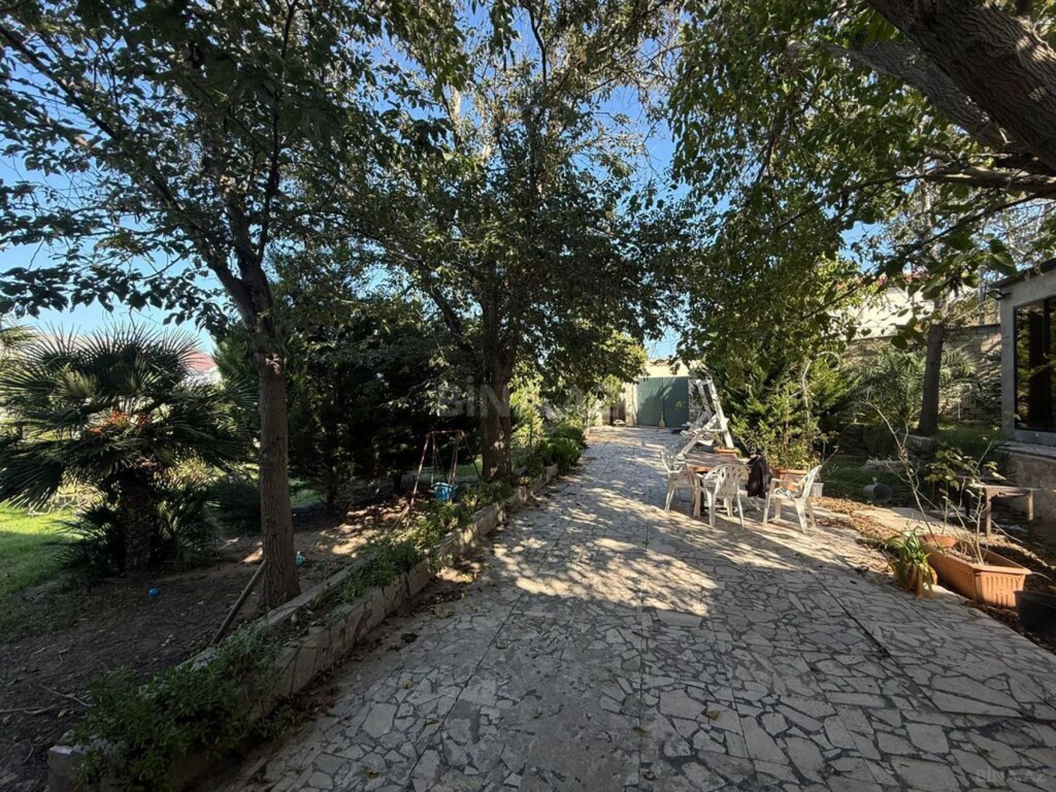 Satılır torpaq sahəsi 12 m²