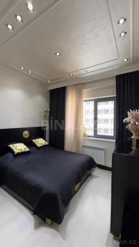 Satılır 3 otaqlı mənzil 120 m²