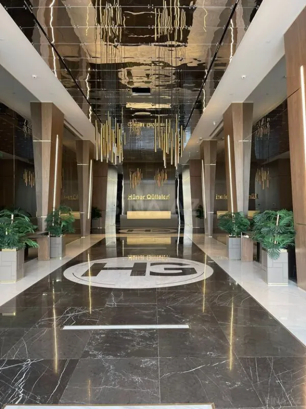 Satılır 3 otaqlı mənzil 120 m²