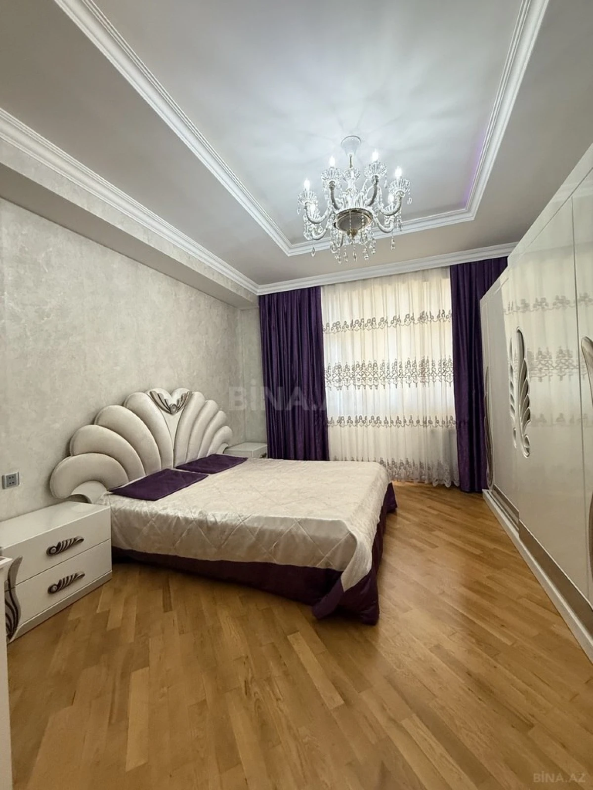 Kirayə verilir 3 otaqlı mənzil 130 m²