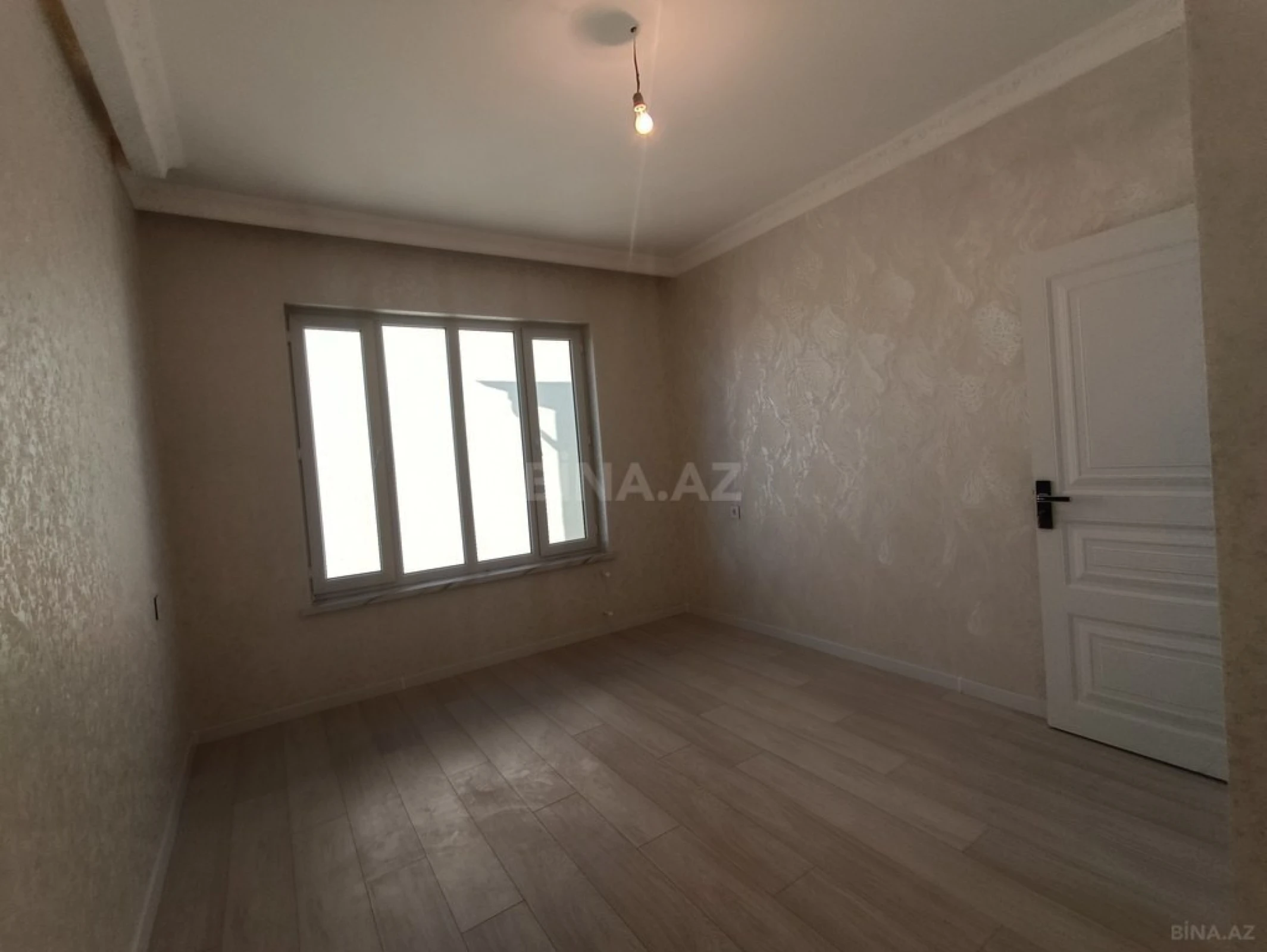 Satılır 4 otaqlı həyət evi 124 m²