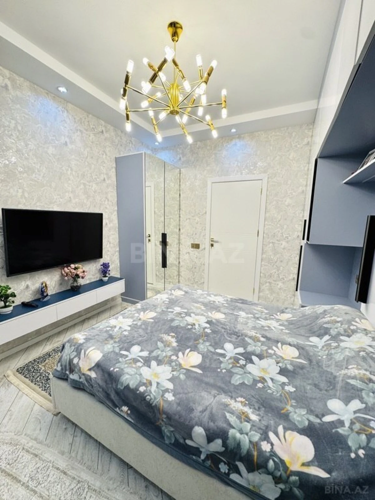 Satılır 2 otaqlı mənzil 65 m²