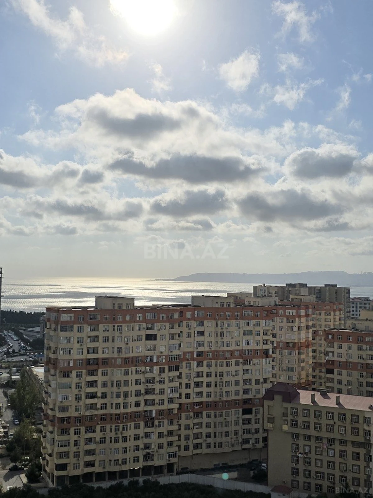 Satılır 3 otaqlı mənzil 96 m²